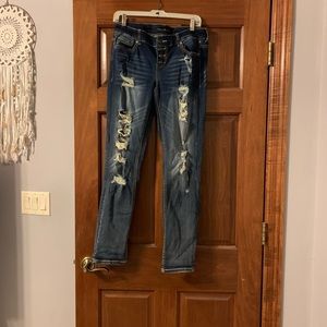 Distressed boyfriend jeans